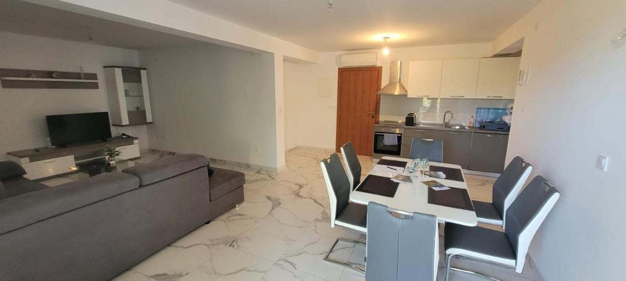 Apartments San Ловиште Экстерьер фото