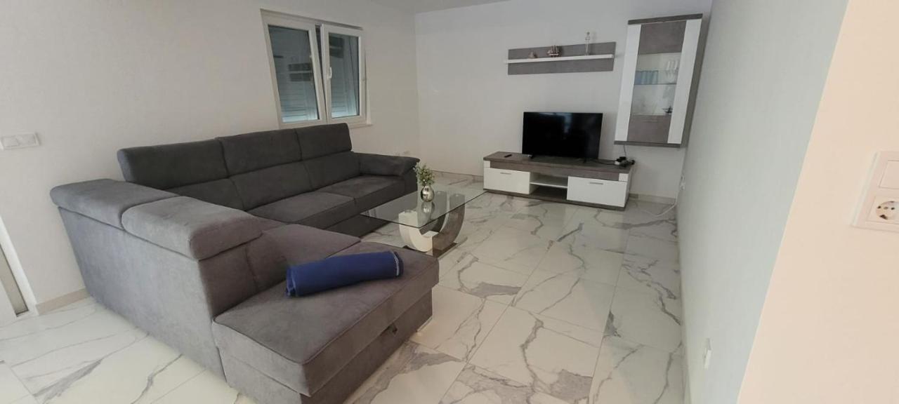 Apartments San Ловиште Экстерьер фото